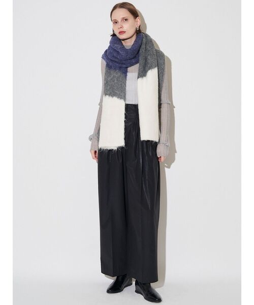 ELENDEEK（エレンディーク）の「ウエストピンタックパンツ（その他パンツ・レディース・ブラック/グレー・01/02）」の20枚目の写真