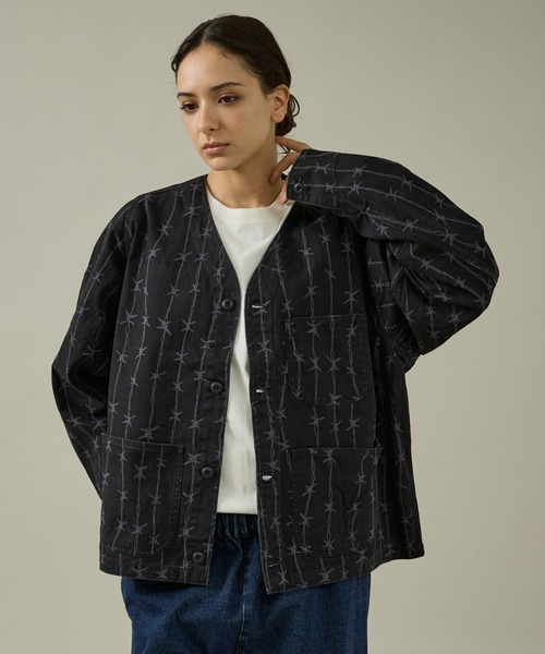 PENNEYS(ぺニーズ)の「【PENNEY'S 】PRINTED ENGINEER JACKET/ミリタリー/ワークジャケット【WEB限定】(ノーカラージャケット・メンズ・カーキ/グリーン/ブラック・M/L)」の1枚目の写真