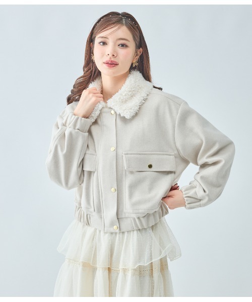 PEACH JOHN（ピーチジョン）の「エコファーカラーショートブルゾン（ブルゾン・レディース・アイボリー/ブラック・SMALL/MEDIUM）」の10枚目の写真