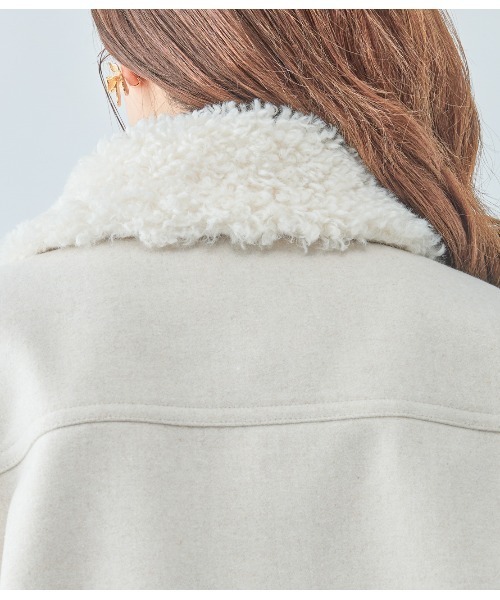 PEACH JOHN（ピーチジョン）の「エコファーカラーショートブルゾン（ブルゾン・レディース・アイボリー/ブラック・SMALL/MEDIUM）」の15枚目の写真