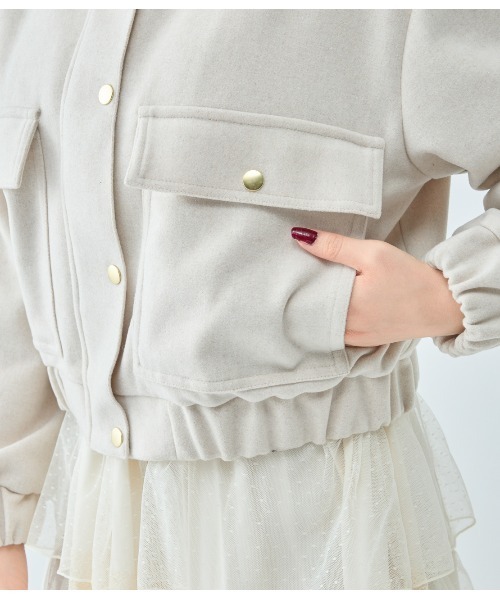 PEACH JOHN（ピーチジョン）の「エコファーカラーショートブルゾン（ブルゾン・レディース・アイボリー/ブラック・SMALL/MEDIUM）」の19枚目の写真