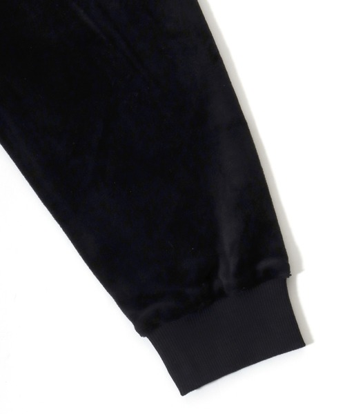 Lee（リー）の「2025AW Lee/リー VELOR ZIP UP HOODIE JACKET ベロア ワンポイントロゴ刺繍 フルジップパーカー（パーカー・メンズ・ブラック/ワイン・L/M）」の15枚目の写真