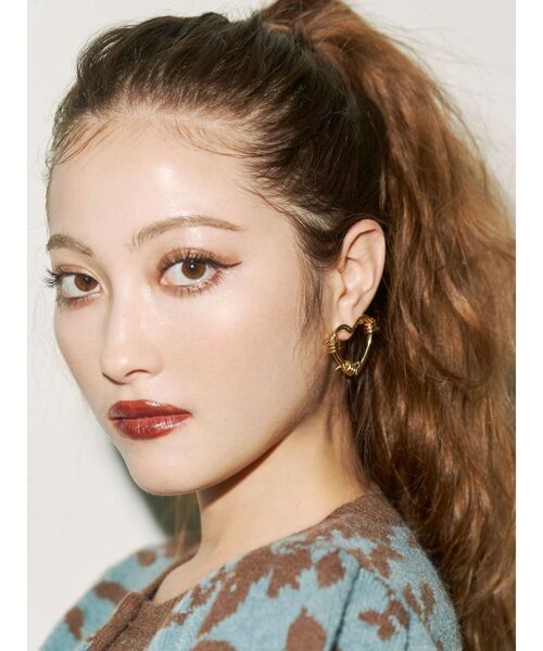 EVRIS（エヴリス）の「HEART MOTIF HOOP ピアス（ピアス（両耳用）・レディース・シルバー/ゴールド・FREE）」の11枚目の写真