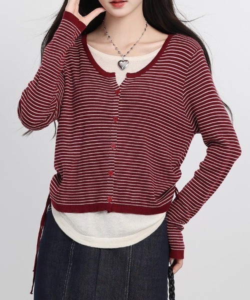 LADY LIKE(レディライク)の「レイヤード風ラウンドヘムトップス(Tシャツ/カットソー・レディース・チャコールグレー/ブラック系/ネイビー/レッド系/ブラック/ホワイト系1・M)」の11枚目の写真