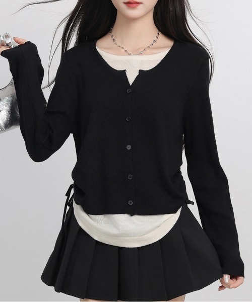LADY LIKE(レディライク)の「レイヤード風ラウンドヘムトップス(Tシャツ/カットソー・レディース・チャコールグレー/ブラック系/ネイビー/レッド系/ブラック/ホワイト系1・M)」の16枚目の写真
