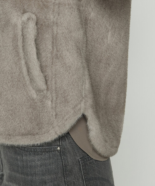 K.T KIYOKO TAKASE（キヨコタカセ）の「エコファー リバーシブルジレ（ベスト・レディース・グレイッシュベージュ/チャコール・9号/11号）」の20枚目の写真