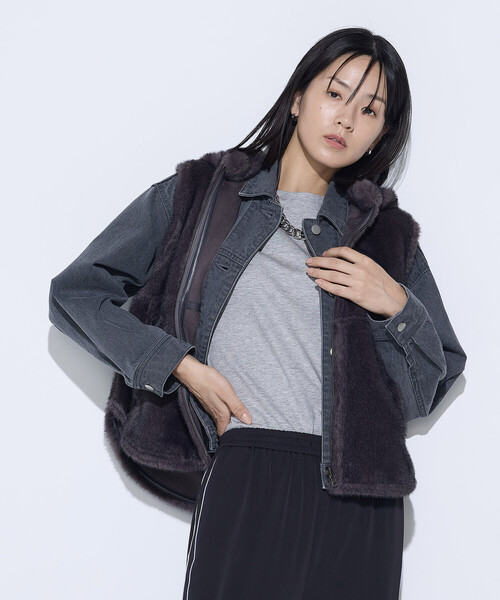 K.T KIYOKO TAKASE（キヨコタカセ）の「エコファー リバーシブルジレ（ベスト・レディース・グレイッシュベージュ/チャコール・9号/11号）」の19枚目の写真