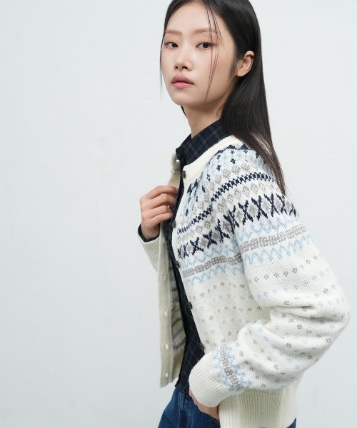 GENERAL IDEA（ジェネラルアイデア）の「wool fair isle cardigan ノルディック柄ラグラン袖カーディガン（カーディガン/ボレロ・レディース・グレー/アイボリー/ピンク・L/M/S）」の5枚目の写真