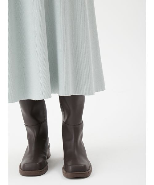 Mila Owen（ミラオーウェン）の「マルチWAYオフショルダーリブニットワンピース（ワンピース・レディース・イエロー/モカ/ブラック/ライトブルー・0/1）」の14枚目の写真