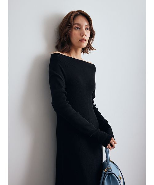 マルチWAY　オフショルダー　リブニットワンピース　ラメニット マルチWAYオフショルダーリブニットワンピース(ニットワンピース