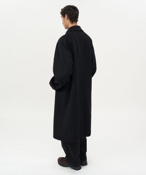 INSILENCE(インサイロンス)の「マペルカシミヤバルマカンコート BLACK(チェスターコート・レディース・その他・LARGE/SMALL/MEDIUM)」の3枚目の写真