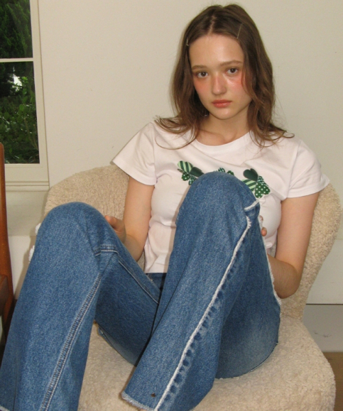 RONRON(ロンロン)の「3 CLOVER CROP T SHIRT WHITE(Tシャツ/カットソー・レディース・その他・FREE)」の4枚目の写真