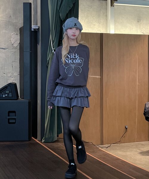 NICK&NICOLE（ニックアンドニコール）の「BUTTERFLY SIGNATURE SWEATSHIRT_CHARCOAL SILVER（スウェット・レディース・その他・FREE）」の6枚目の写真