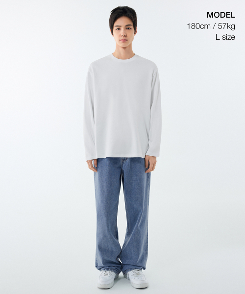 MUSINSA STANDARD（ムシンサスタンダード）の「[ヒートタンダード] クルーネック長袖Tシャツ [ホワイト]（Tシャツ/カットソー・メンズ・その他・XX-LARGE/XXX-LARGE/SMALL/MEDIUM/LARGE/X-LARGE）」の2枚目の写真