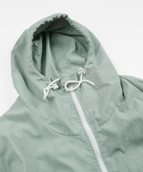 FRIZMWORKS(フリズムワークス)の「MONDRIAN LIGHT ANORAK PARKA _ PEPPERMINT(ナイロンジャケット・メンズ・その他・MEDIUM/LARGE/X-LARGE/SMALL)」の4枚目の写真