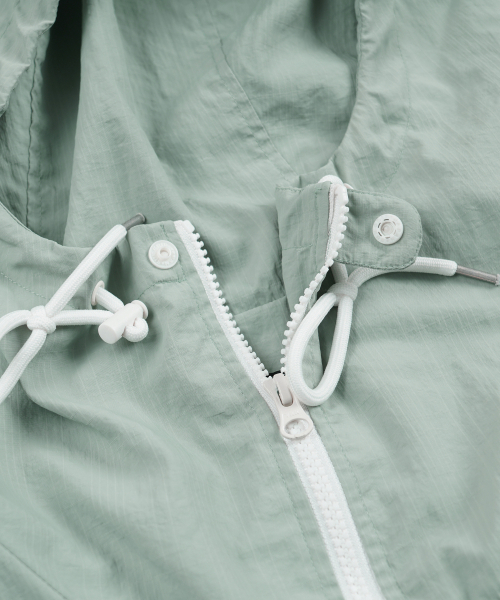 FRIZMWORKS(フリズムワークス)の「MONDRIAN LIGHT ANORAK PARKA _ PEPPERMINT(ナイロンジャケット・メンズ・その他・MEDIUM/LARGE/X-LARGE/SMALL)」の5枚目の写真