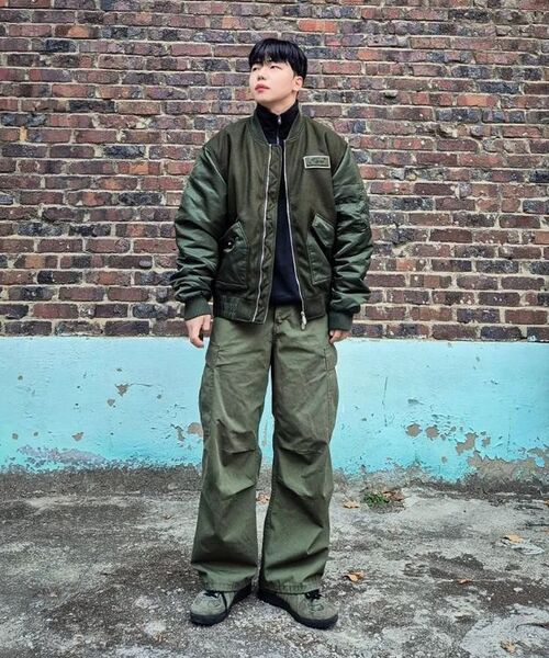 GUBIN(グビン)の「オーバーサイズシャーリングMA-1ジャケット(ブルゾン・レディース・その他・MEDIUM/LARGE)」の14枚目の写真