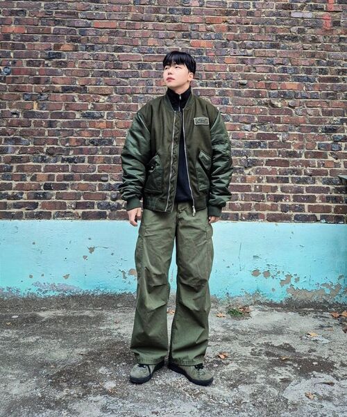 GUBIN(グビン)の「オーバーサイズシャーリングMA-1ジャケット(ブルゾン・レディース・その他・MEDIUM/LARGE)」の16枚目の写真