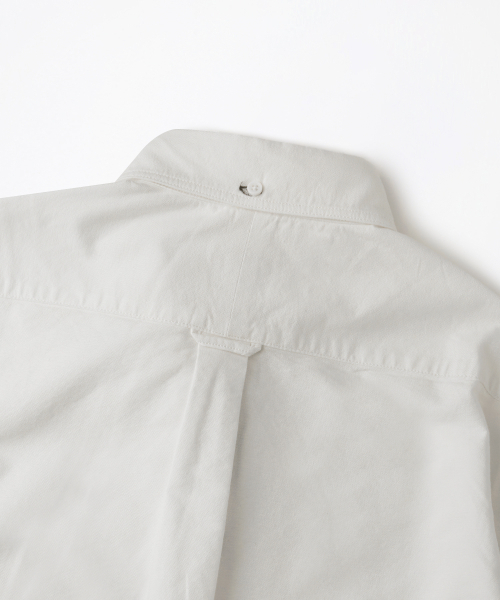 OUTSTANDING(アウトスタンディング)の「VINTAGE OXFORD BD SHIRT_OFF WHITE(シャツ/ブラウス・メンズ・その他・SMALL/MEDIUM/LARGE)」の3枚目の写真