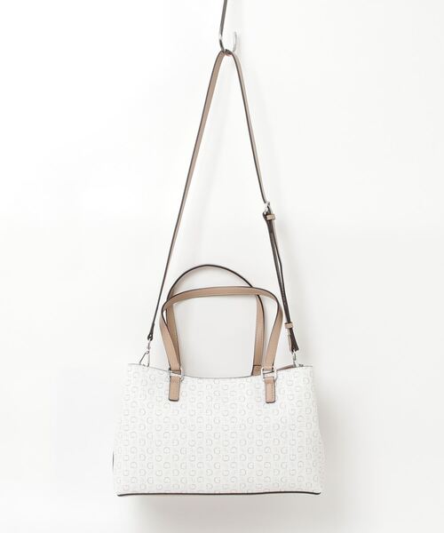 Guess(ゲス)の「MADWELLE Satchel トートバッグ (トートバッグ・レディース・ダークグレー/ホワイト・ONE SIZE)」の17枚目の写真