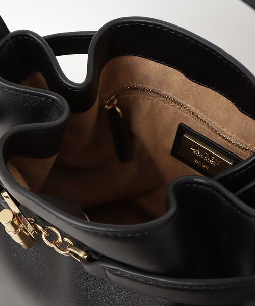 LAUREN RALPH LAUREN（ローレン ラルフ ローレン）の「レザー ミディアム Blaike バケット バッグ（ハンドバッグ・レディース・ブラック系1・ONE）」の3枚目の写真