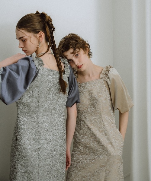 Puff-sleeve Jacquard Dress（ドレス）｜et.UNiVER（エトユニベール
