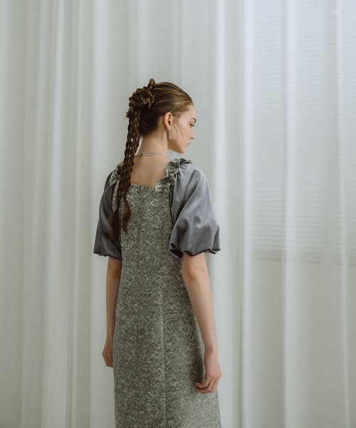 Puff-sleeve Jacquard Dress（ドレス）｜et.UNiVER（エトユニベール