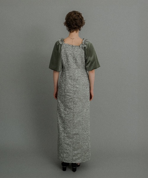 Puff-sleeve Jacquard Dress（ドレス）｜et.UNiVER（エトユニベール