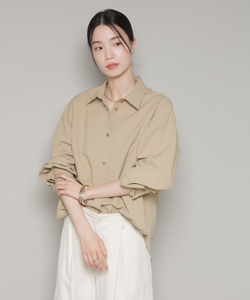 NANO universe(ナノユニバース)の「コットンライクタイプライターベーシックシャツ(シャツ/ブラウス・レディース・ベージュ/ブルー/ホワイト・FREE)」の15枚目の写真