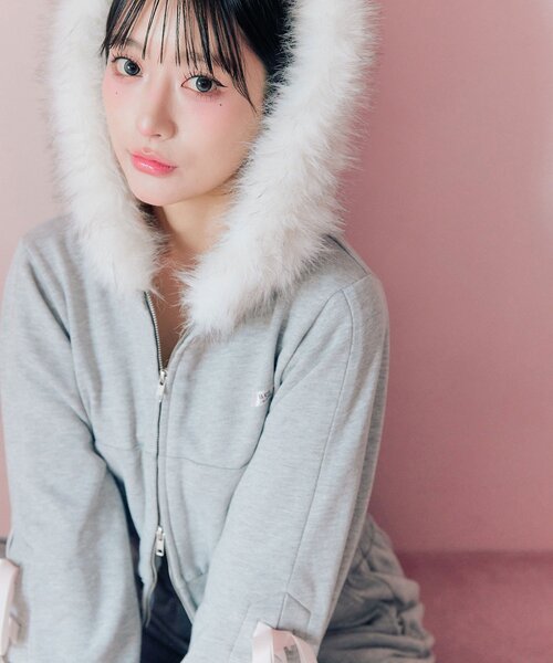 OLIVE des OLIVE(オリーブデオリーブ)の「レースアップジップパーカー(パーカー・レディース・ピンク/ブラック/トップグレー・FREE)」の10枚目の写真