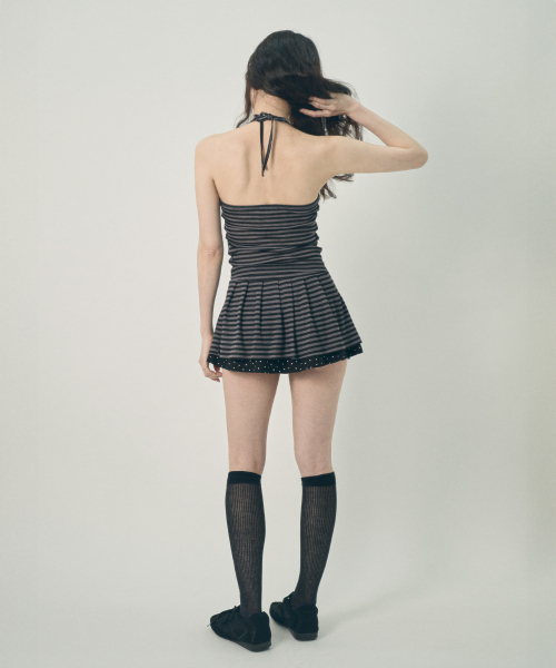 MIHEV（ミヘブ）の「ストライプホルターネックトップス（Tシャツ/カットソー・レディース・その他・FREE）」の7枚目の写真
