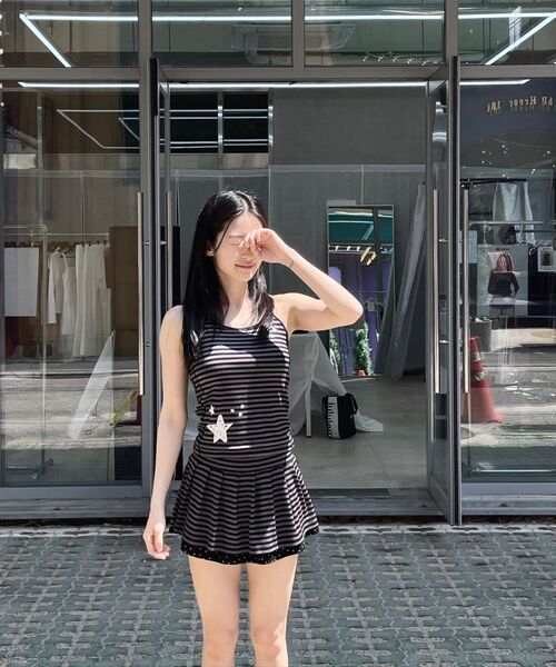 MIHEV（ミヘブ）の「ストライプホルターネックトップス（Tシャツ/カットソー・レディース・その他・FREE）」の6枚目の写真