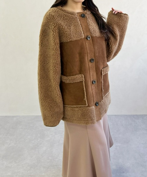 MISCH MASCH（ミッシュマッシュ）の「一部店舗限定 ムートン切替ボアコート（その他アウター・レディース・ベージュ/ブラウン・ﾌﾘ-）」の2枚目の写真