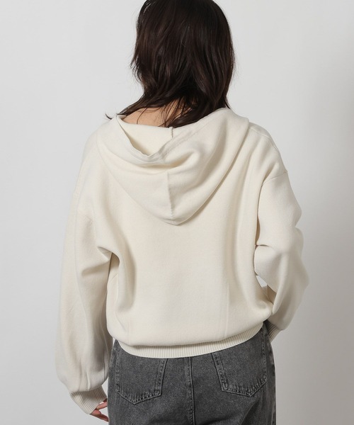 LAKOLE（ラコレ）の「スウェットライクフードニットプルオーバー / 637695（ニット/セーター・レディース・アイボリー/グリーン/杢グレー/ネイビー・FREE）」の16枚目の写真
