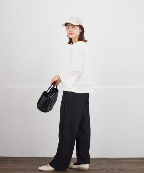 Tiaclasse(ティアクラッセ)の「【ブラウス×パンツ2点ット】フリルデザインセットアップ(セットアップ・レディース・ブラック/ホワイト×ブラック・L/M/S)」の22枚目の写真