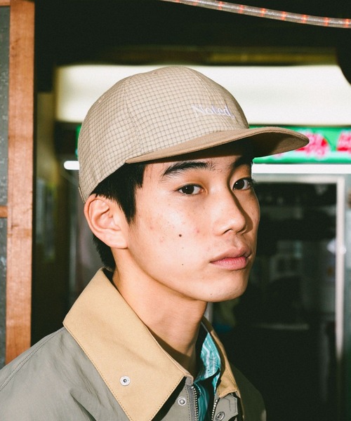 niko and...(ニコアンド)の「チェック切替刺繍キャップ(キャップ・メンズ・ブラック/ベージュ/ブルー・FREE)」の10枚目の写真