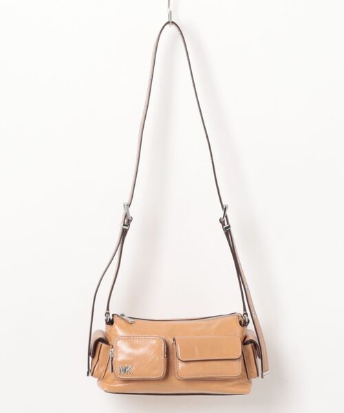 MICHAEL KORS(マイケルコース)の「DAKOTA コンバーチブル ポケット クロスボディ スモール(ショルダーバッグ・レディース・ベージュ系・FREE)」の4枚目の写真