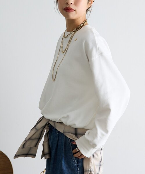 Jena espace merveilleux(ジェナ エスパスメルヴェイユ)の「【シンプルに差がつく】プレート付裾ドロストカットソー(Tシャツ/カットソー・レディース・オフホワイト/グレー/ネイビー・FREE)」の16枚目の写真