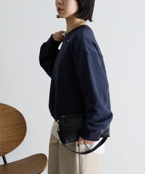 Jena espace merveilleux(ジェナ エスパスメルヴェイユ)の「【シンプルに差がつく】プレート付裾ドロストカットソー(Tシャツ/カットソー・レディース・オフホワイト/グレー/ネイビー・FREE)」の4枚目の写真