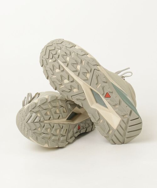 KEEN（キーン）の「TARGHEE APEX MID WP / ターギー エイペックス ミッド ウォータープルーフ / レディース ブーツ（ブーツ・レディース・ベージュ系その他・23cm/23.5cm/24cm/24.5cm/25cm/25.5cm/22.5cm）」の3枚目の写真
