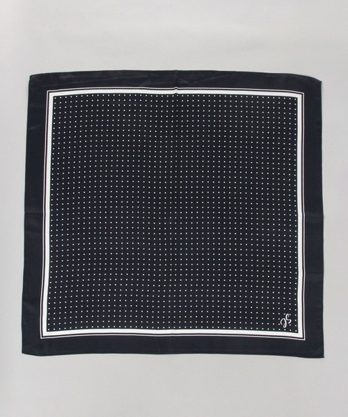 JEANASIS（ジーナシス）の「アソートレトロガラスカーフ/637481（バンダナ/スカーフ・レディース・ホワイト系その他/ネイビー系/ブラック系その他・FREE）」の3枚目の写真