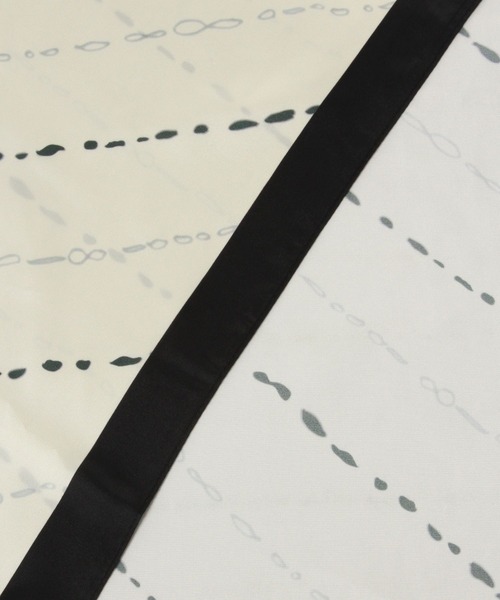 JEANASIS（ジーナシス）の「アソートレトロガラスカーフ/637481（バンダナ/スカーフ・レディース・ホワイト系その他/ネイビー系/ブラック系その他・FREE）」の11枚目の写真