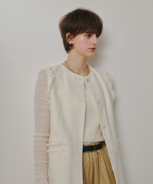 allureville（アルアバイル）の「ミックスツイードフレアジレ（その他アウター・レディース・ブラック/オフホワイト・2）」の4枚目の写真