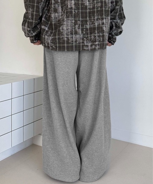 sedacle（セダクル）の「星スタッズサーマルカーブパンツ（その他パンツ・メンズ・グレー/ブラック・SMALL/MEDIUM/LARGE）」の6枚目の写真
