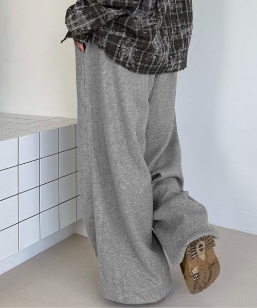 sedacle（セダクル）の「星スタッズサーマルカーブパンツ（その他パンツ・メンズ・グレー/ブラック・SMALL/MEDIUM/LARGE）」の5枚目の写真