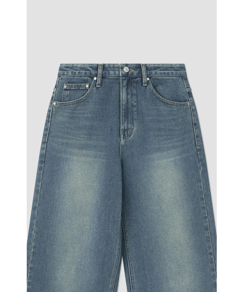 ANNEHEARTS（アンハーツ）の「Classic Long Wide Denim Mid Blue（デニムパンツ・レディース・その他・LARGE/MEDIUM/SMALL）」の5枚目の写真