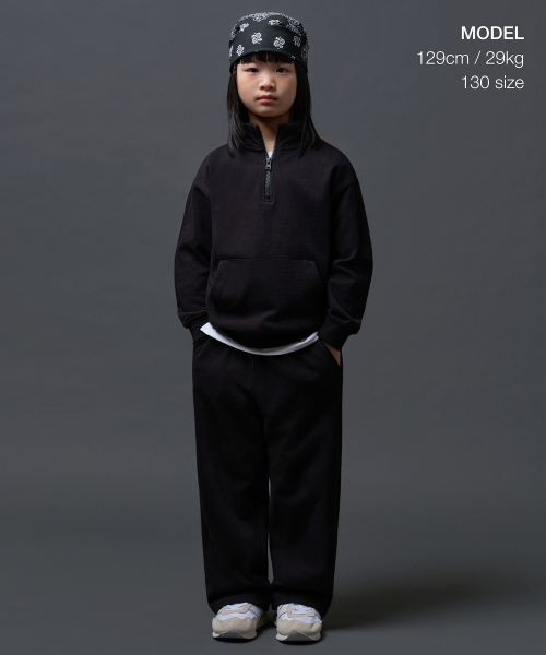 MUSINSA STANDARD KIDS（ムシンサスタンダードキッズ）の「ラウンジスウェットパンツ[ブラック]（スウェットパンツ・レディース・その他・150/140/120/130/110/160/100）」の2枚目の写真