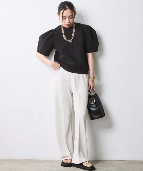 CHIC STYLE（シックスタイル）の「ストレートナローパンツ＜大きいサイズ有＞シックスタイル（スラックス・レディース・ライトベージュ/ブラック・5L/M/L/LL/3L/4L）」の7枚目の写真