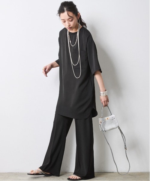 CHIC STYLE（シックスタイル）の「ストレートナローパンツ＜大きいサイズ有＞シックスタイル（スラックス・レディース・ライトベージュ/ブラック・5L/M/L/LL/3L/4L）」の10枚目の写真