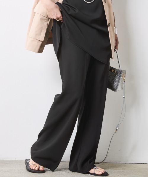 CHIC STYLE（シックスタイル）の「ストレートナローパンツ＜大きいサイズ有＞シックスタイル（スラックス・レディース・ライトベージュ/ブラック・5L/M/L/LL/3L/4L）」の21枚目の写真